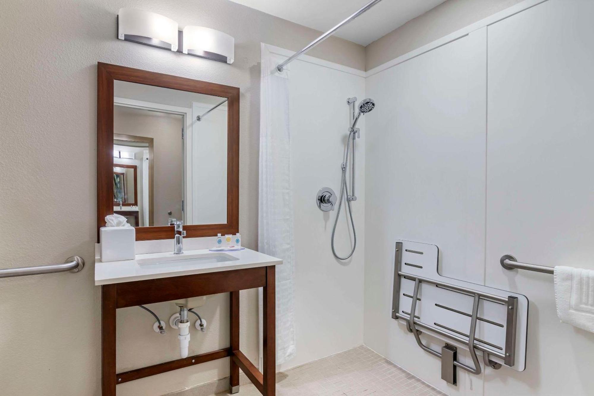 Comfort Inn & Suites Брансвік Екстер'єр фото